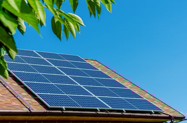 solar-panels-roof-green-energy-money-savings-concept (1)
